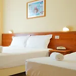Regent Hotel 3*