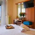 Regent 3*