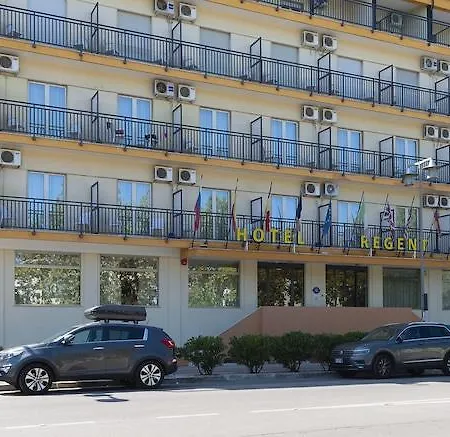 Regent Hotel 3*