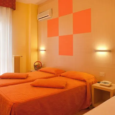 Regent 3*